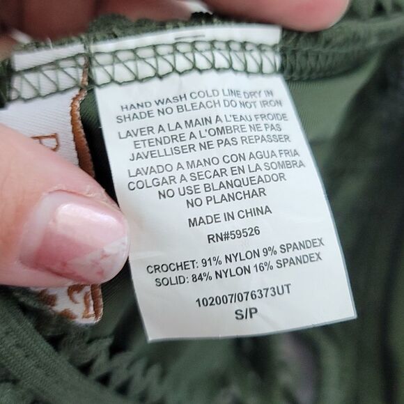 Nwot Becca Moss Green Lace Swim Top - Picture 6 of 6